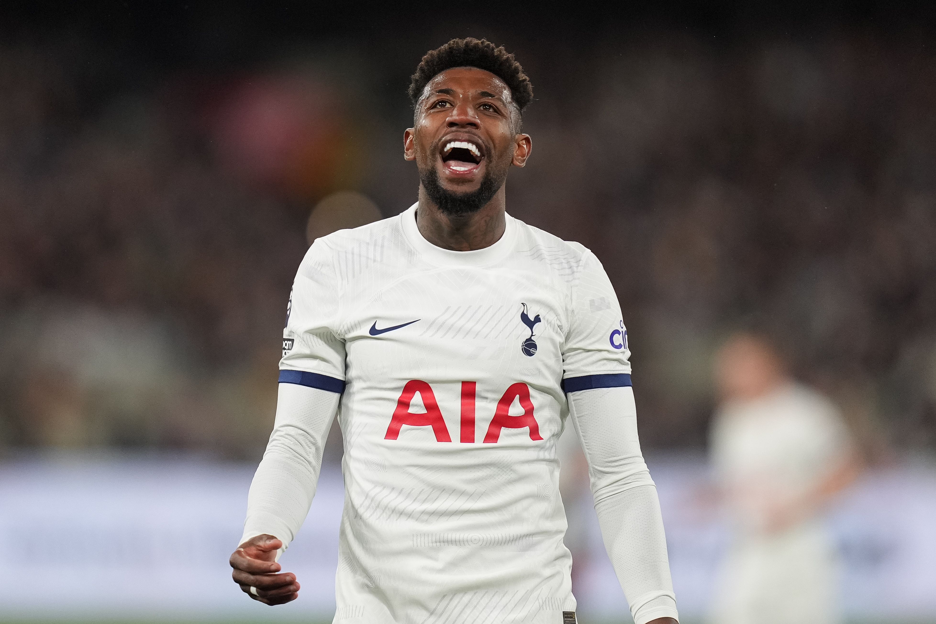 意媒:米兰接近与热刺达协议 1500万欧左右签巴西边卫埃默森