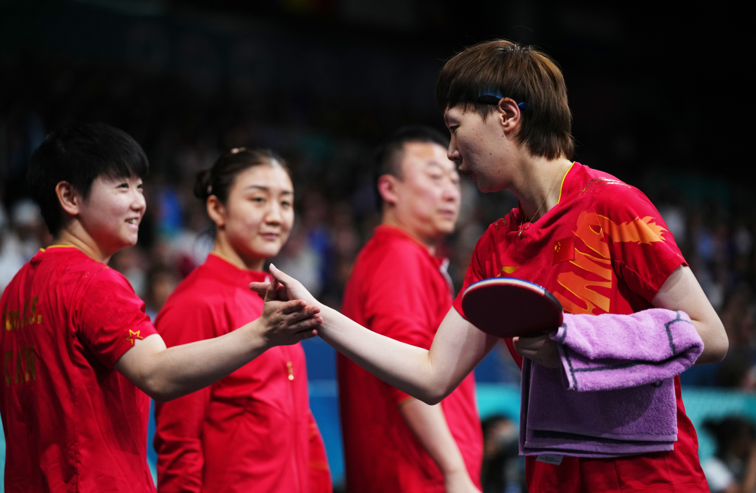 🏓乒乓球女团半决赛:首场女双王曼昱/陈梦3-1击败韩国组合 大比分1-0领先