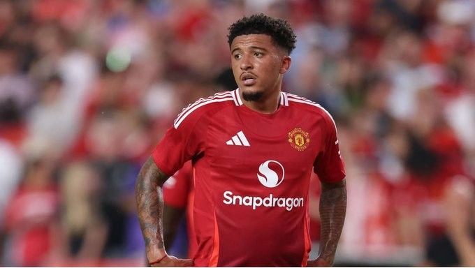 记者:切尔西有意桑乔 考虑以租借+买断形式签下他