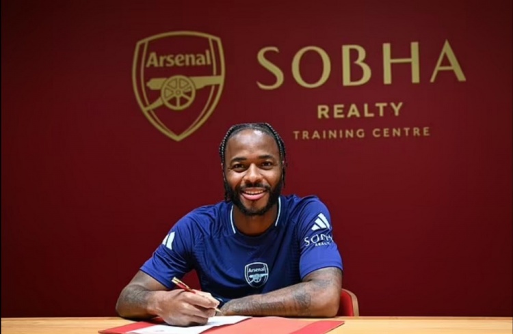 沃尔科特:斯特林加盟阿森纳绝对是天作之合,他能减轻萨卡的压力