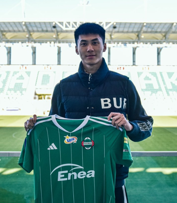 媒体人:吴少聪租借交易在一个月前已完成,因签证问题耽搁一阵子