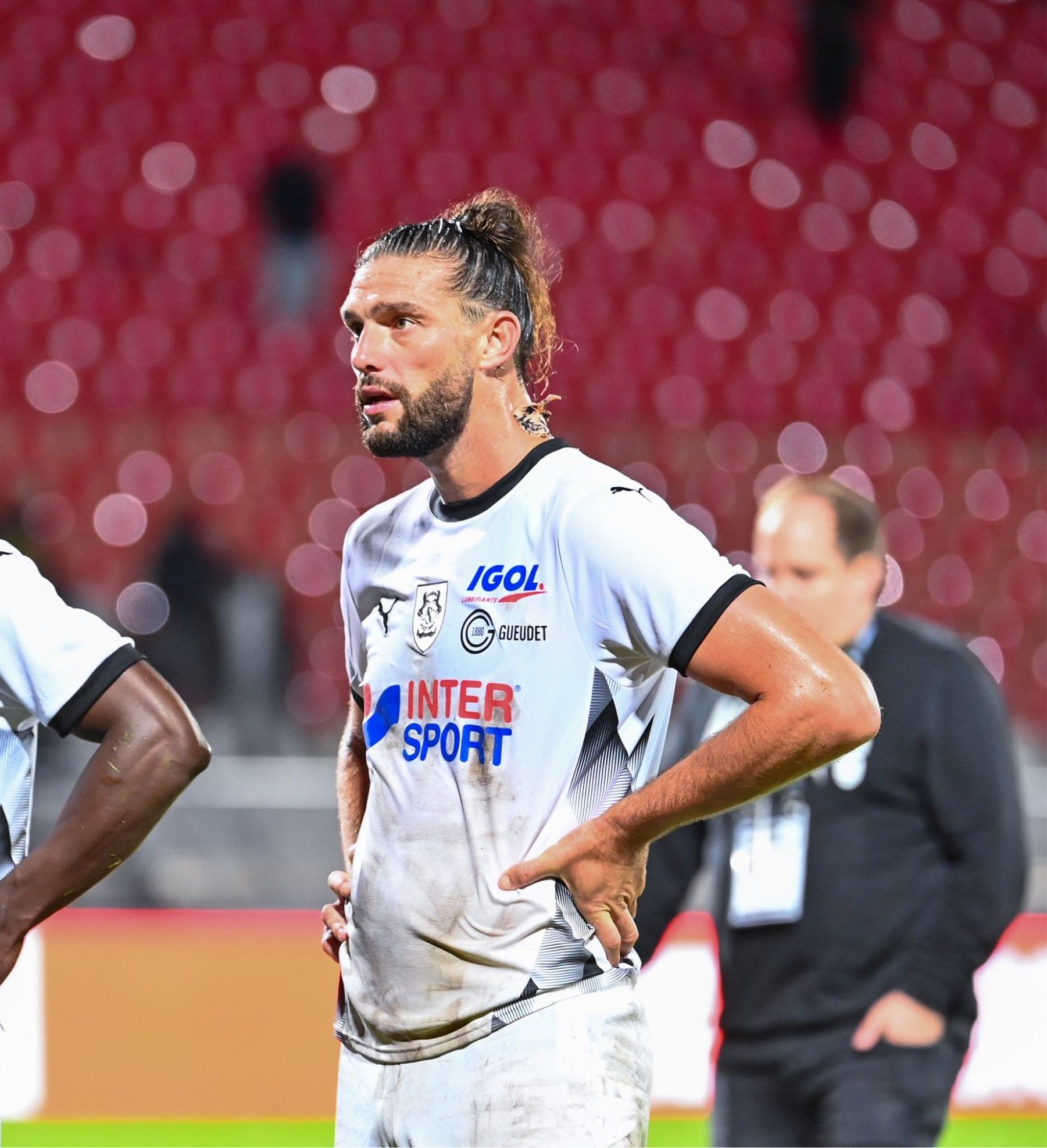 队报:前利物浦前锋卡罗尔将加盟波尔多 征战法国第四级别联赛