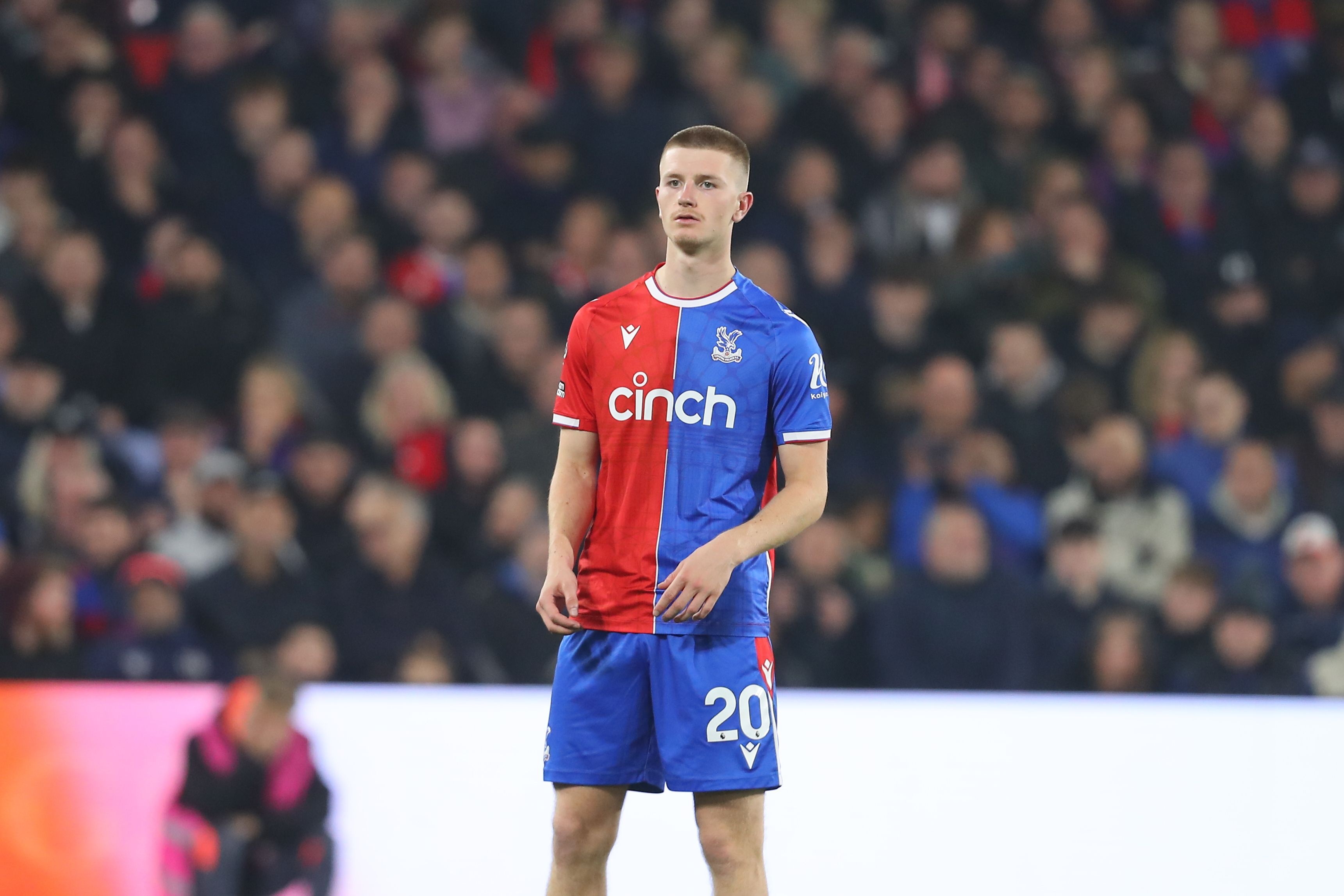 邮报:曼城希望填补罗德里的空缺,关注祖比门迪、亚当-沃顿