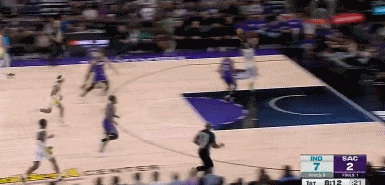 还不够!福克斯19中7&三分6中2得23分5板7助&下半场10中2